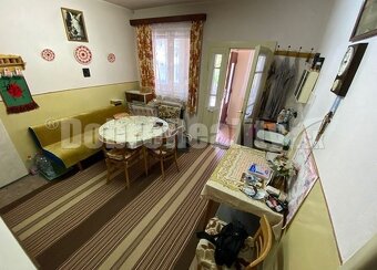 PREDAJ: 5-izbový rodinný dom vo Veľkých Ludinciach - 15