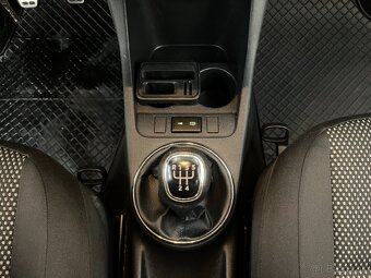 Škoda Fabia Combi 1.4 16V Scout - 15