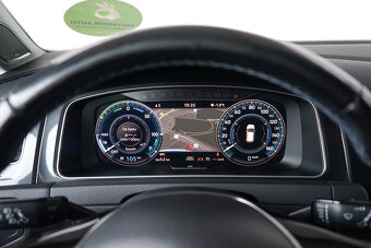 28- VOLKSWAGEN Golf, 2018, elektrina, 100 kW - 15