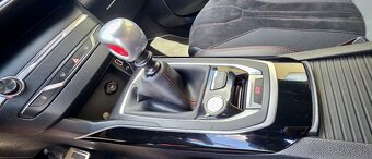 PEUGEOT 308 GTI - 15