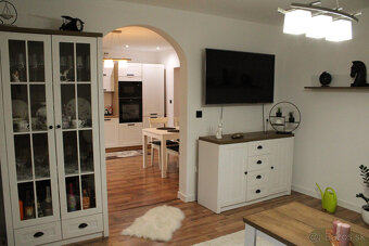 EXKLUZÍVNE-SPEKTRUM REALITY- Na predaj kompletne rekonštruov - 15