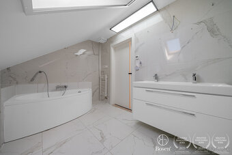 Bosen Realicity | Priestranný 5-izbový rodinný dom v Rajke - 15