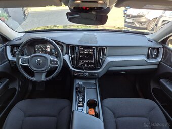 Volvo XC60 B4 Momentum AWD A/T - 15