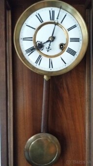 Hodiny drevene-kyvadlove 1935-50 - 15