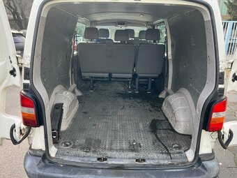 Volkseagen Transporter T5 - 6 miestny - 15