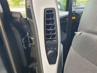 Citroën C4 Grand Picasso 7 Miestne - 15