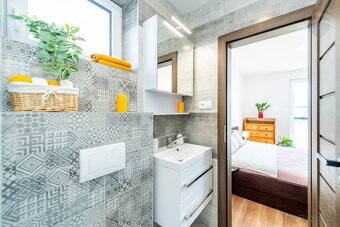 4 - izbová novostavba - bungalov s garážou na pozemku 422 m2 - 15