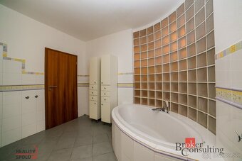 Ideálne rodinné bývanie v srdci Bratislavy - Zámocká ulica - 15
