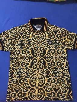 NOVÉ VERSACE young medusa original tricko S/Mo - 15