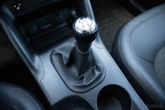HYUNDAI iX35 2.0I LPG 120kW 4x4 2010 - 15