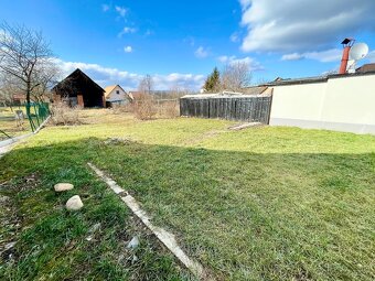 Na predaj krásny zrekonštruovaný rodinný dom v obci Poluvsie - 15