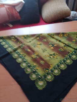 Šatky na hlavu vhodné aj ku kroju za7 eur - 15