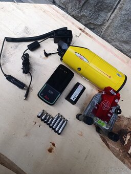 Potrubný laser Leica PIPER 100 (červený lúč) na kladenie od - 15