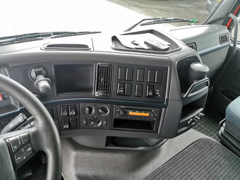 Prodám tahač návěsů VOLVO FH13 420 42T EEV - 15