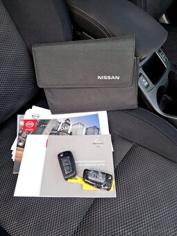 Nissan Qashqai benzín - 15
