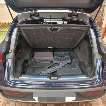 Mercedes EQC 400 4x4 408 koní ,Elektromobil - 15