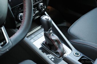 ŠKODA OCTAVIA 3 RS FACELIFT 4X4 DSG 2.0TDI 135KW LEN 13500KM - 15