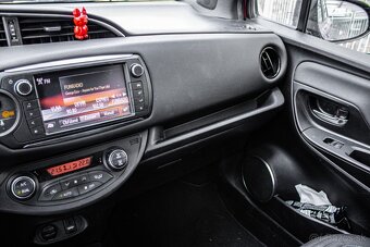 Toyota Yaris 1.33 Dual VVT-i Bi-Tone - 15