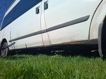 Ford transit 2,2 tdci 9miestny - 15