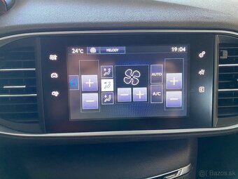 Peugeot 308 sw  1.2 puretech - 15