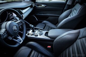 Alfa Romeo Giulia VELOCE Q4 /AJ NA SPLÁTKY/ - 15