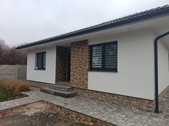 Obklady a dlažby - 15