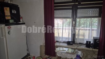 Veľký pozemok s domom. - 15