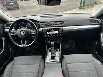 Škoda Superb Combi 1.6 TDi Ambition DSG - 15