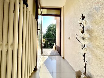 Na predaj útulný rodinný dom po rekonštrukcii s garážou, pek - 15