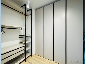 Prenájom 3 izb. byt, Orbis, 2x terasa, garáž. státie - 15