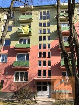 na prenájom zrekonštr. 2 izb. byt, KADNÁROVA ul. - 15