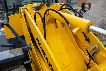 Kolesový nakladač Komatsu WA95 - 15