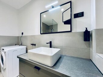 Moderný 4-izb. zariadený apartmán s bazénom, Chorvátsko - 15