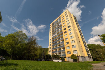 Zrekonštruovaný 3 izbový byt | Rovníková 10 - Nad Jazerom - 15