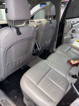 Porsche Cayenne II 3.0 Diesel Platinum Edition II FL - 15