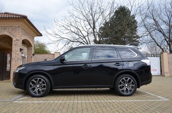 Mitsubishi Outlander 2.2 Diesel, Instyle, Automat,4x4,7sedad - 15