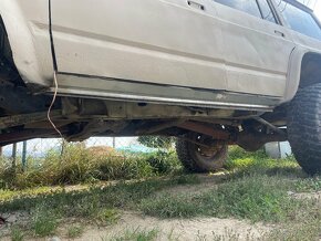 NISSAN PATROL Y60 2,8 - 15