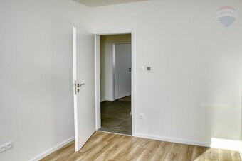 PREDAJ, DOM NA KĽÚČ, Dunajská Streda, 4 izby, pozemok 189 m2 - 15