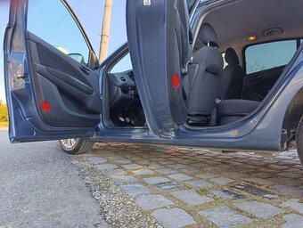 Fiat Bravo 1.9JTD 88kW/120PS MULTIJET LED denné. - 15