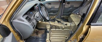 Predám Suzuki Grand Vitara 2,0 benzín 4x4 - 15