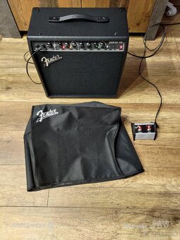 FENDER CHAMPION 50XL COMBO-Celestion G12-50w - 15