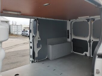 Opel Vivaro - 15