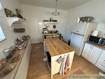 Exkluzívne: Veľká chata na peknom mieste Kokava-Línia. - 15