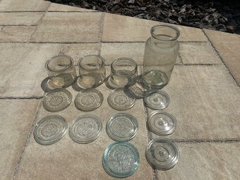 Predám smaltované a pozinkovaná hrnce na zabíjačku,zaváranie - 15