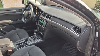 Škoda Superb combi 2.0 TDI - 15