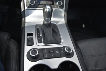 Volkswagen Touareg II 3.0 V6 TDI 240k BlueMotion Technology - 15