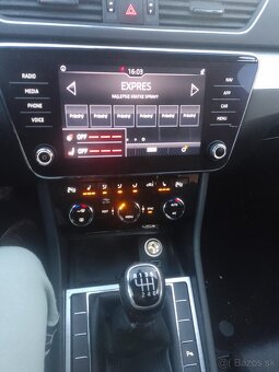 Predám Škoda Superb 3 obsah 2 liter desel ročník 2020 - 15