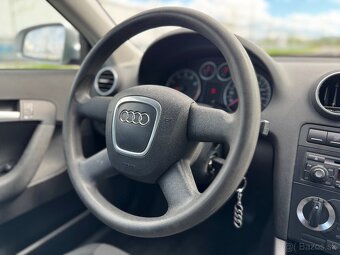 Audi A3 Sportback 1.6 benzin 1.majitel - 15