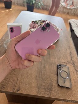 iPhone 16 Pink 128GB Krabica Záruka - 15