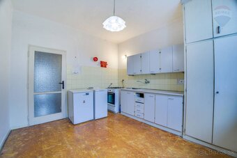 Na predaj veľkometrážny 2 izb. byt (70 m2) v lukratívnej lok - 15